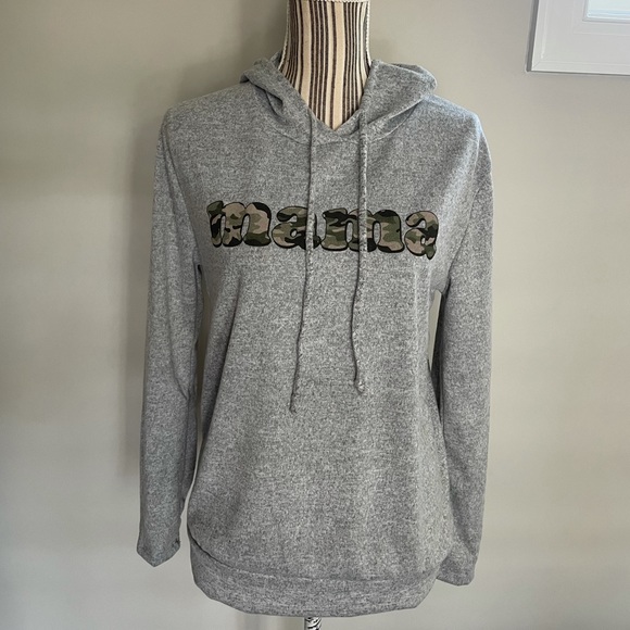 Women's 'MAMA' Camo Print Comfy Hoodie - Picture 6 of 9